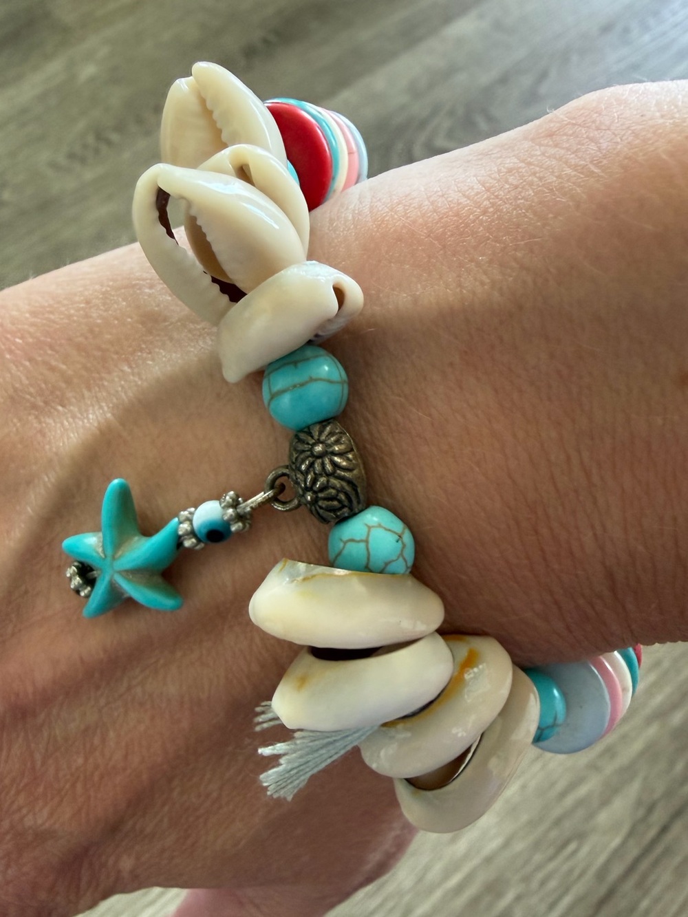 Cowrie puka shell beach ocean boho ankle wrist bracelet turquoise colorful beads